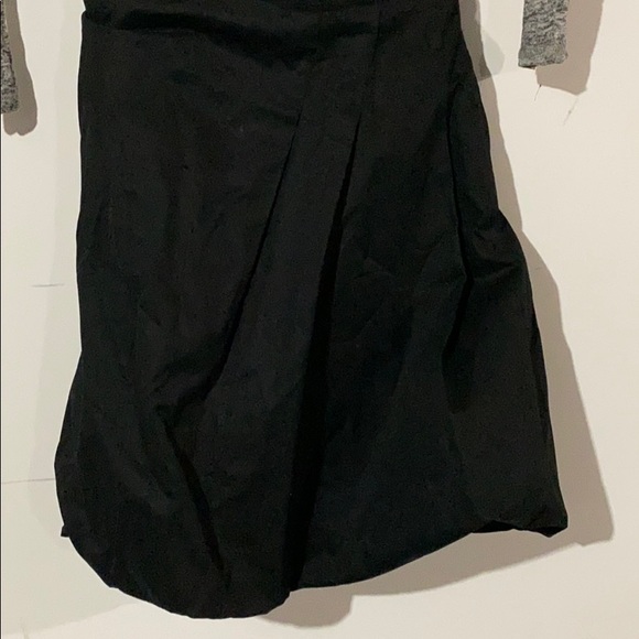 Puffy black skirt - Picture 1 of 5